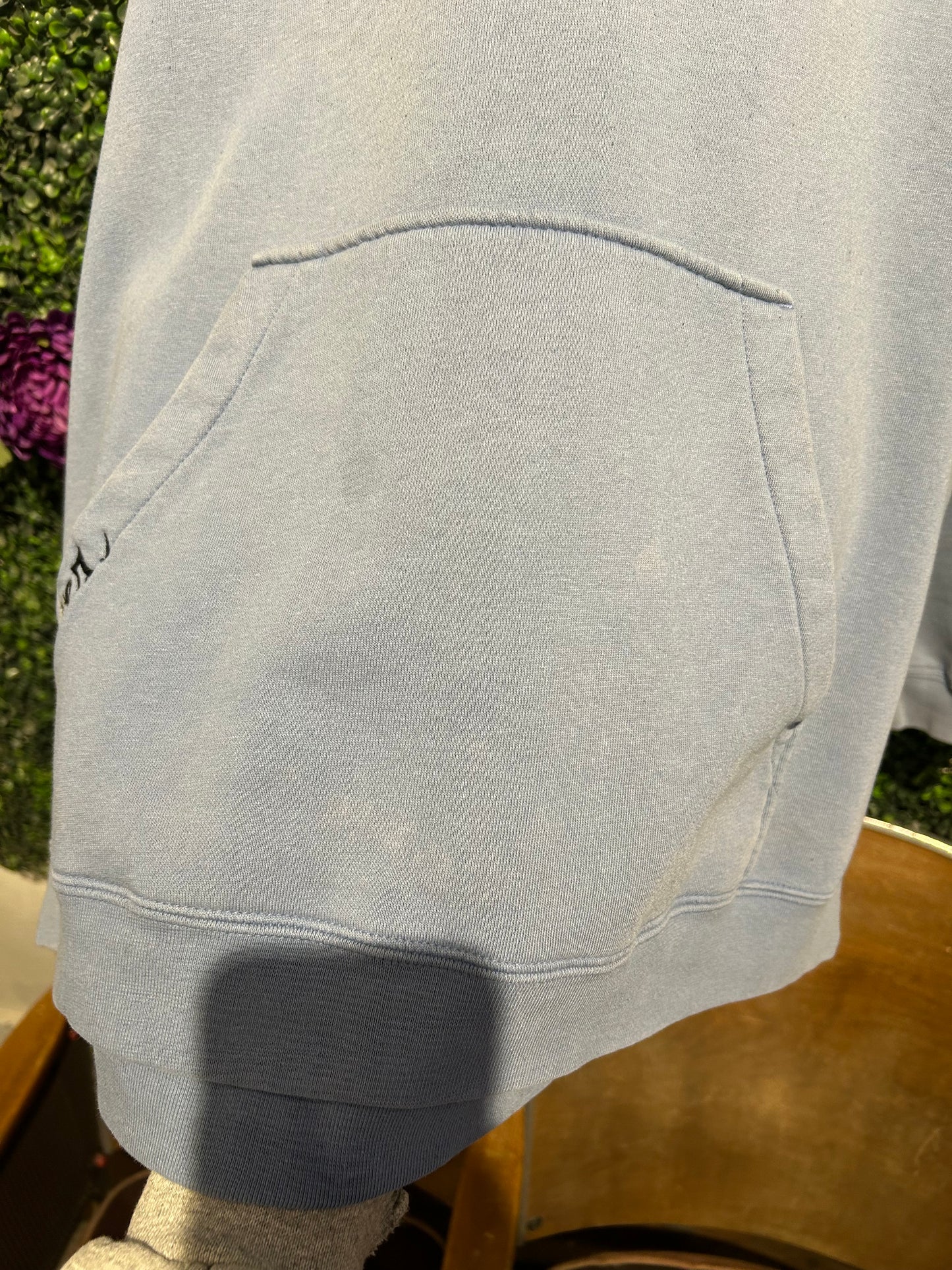 00s Quiksilver Hoodie. Size XL