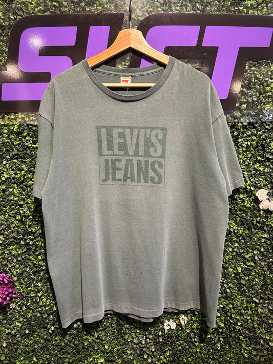 90s Levi’s Jeans T-Shirt. Size Large