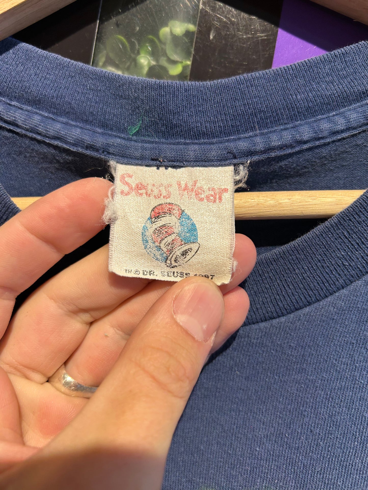 1997 How The Grinch Stole Christmas Movie-Promo T-Shirt. Size XL