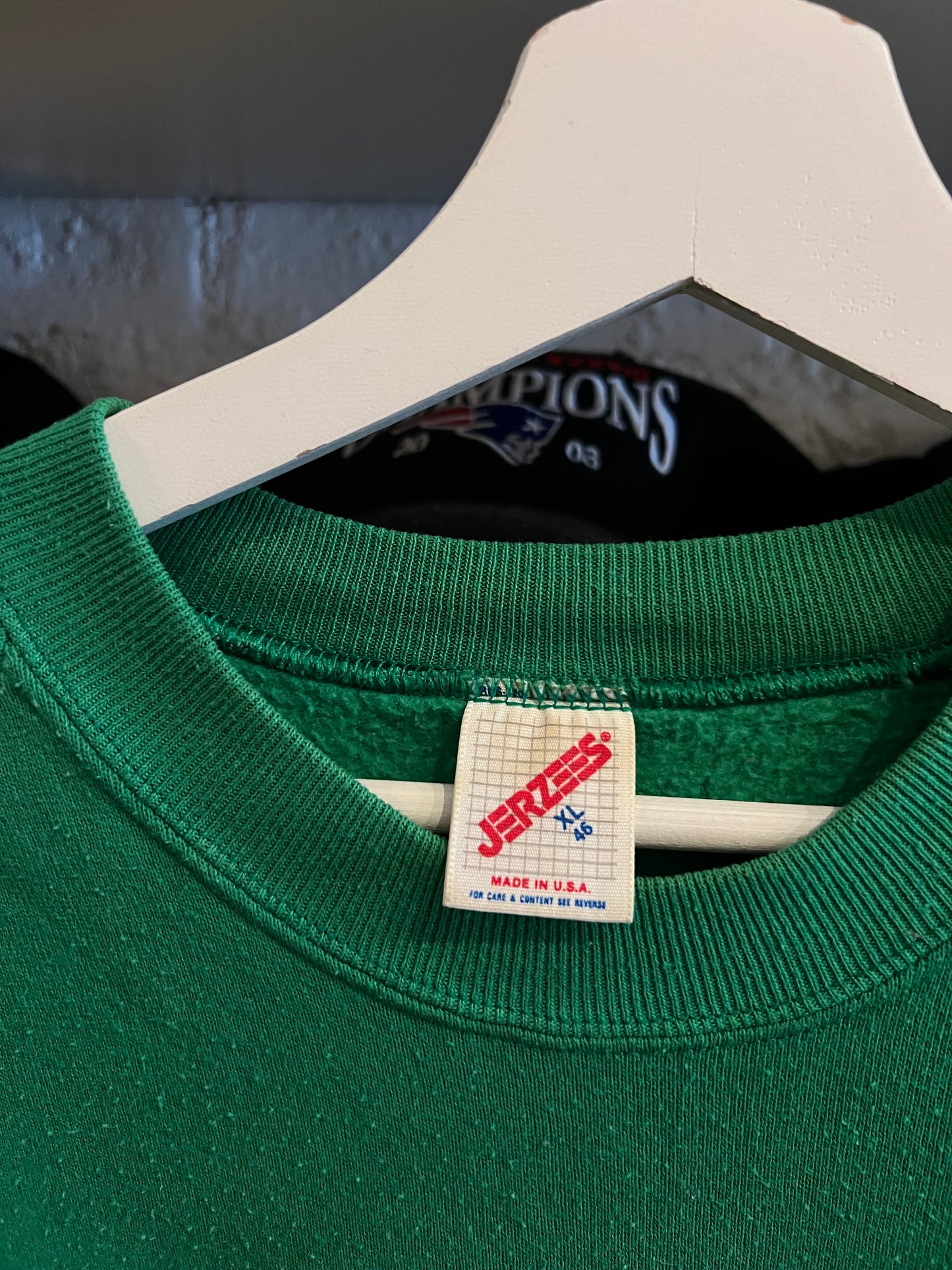 Kelly’s Ireland Crewneck Size XL