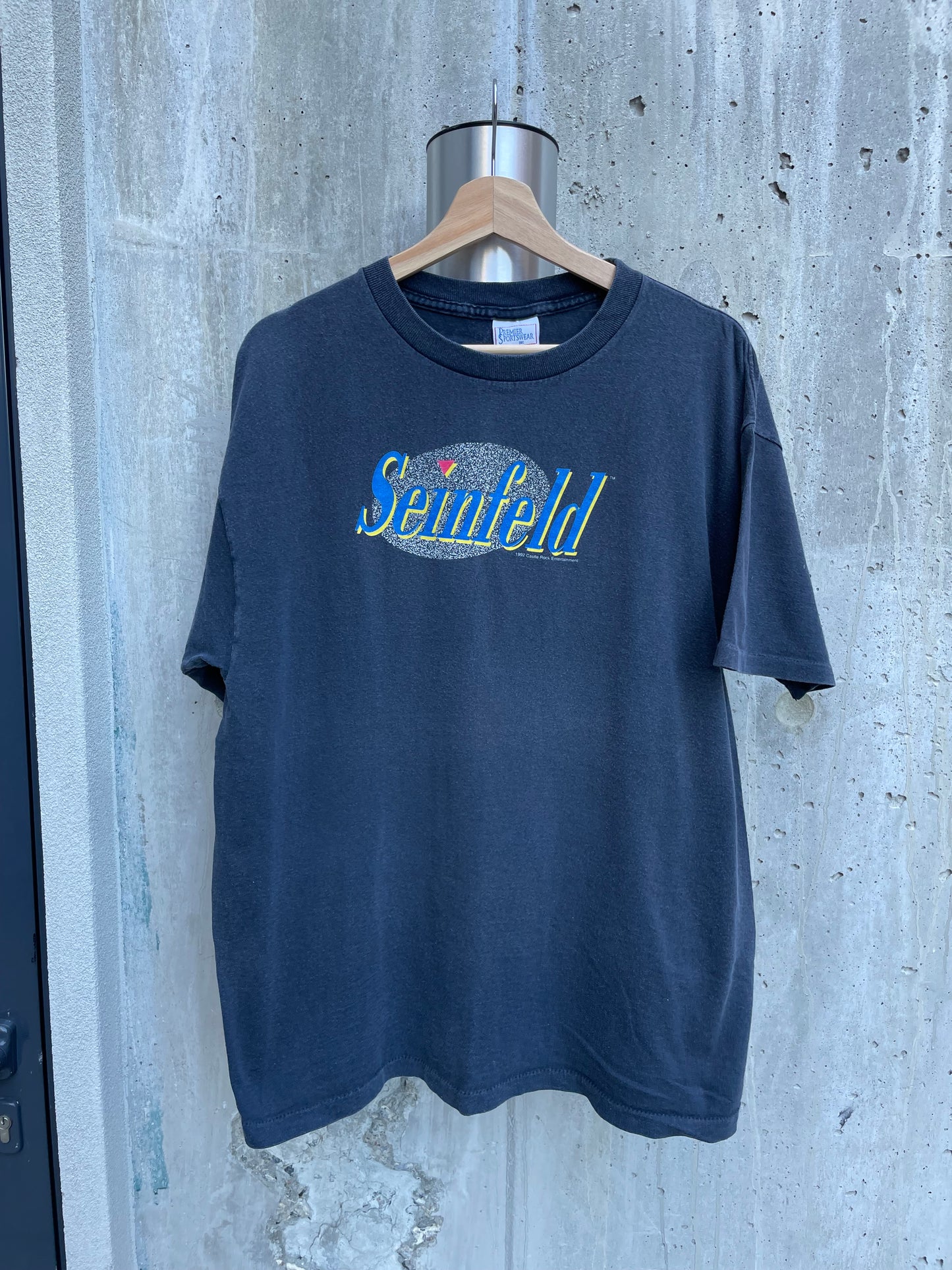 1992 Seinfeld T-Shirt Size L Fits L/XL