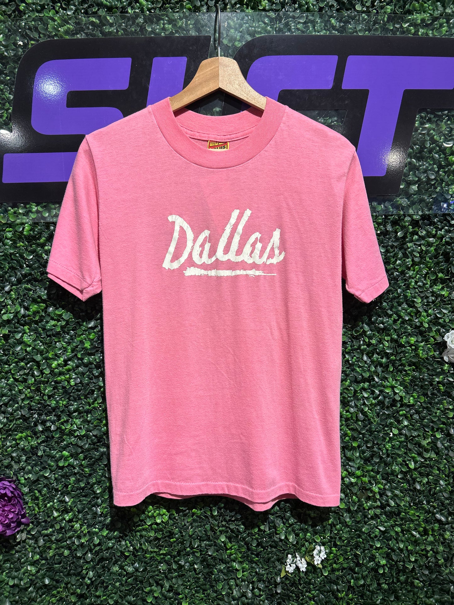 80s Dallas T-Shirt. Size Medium