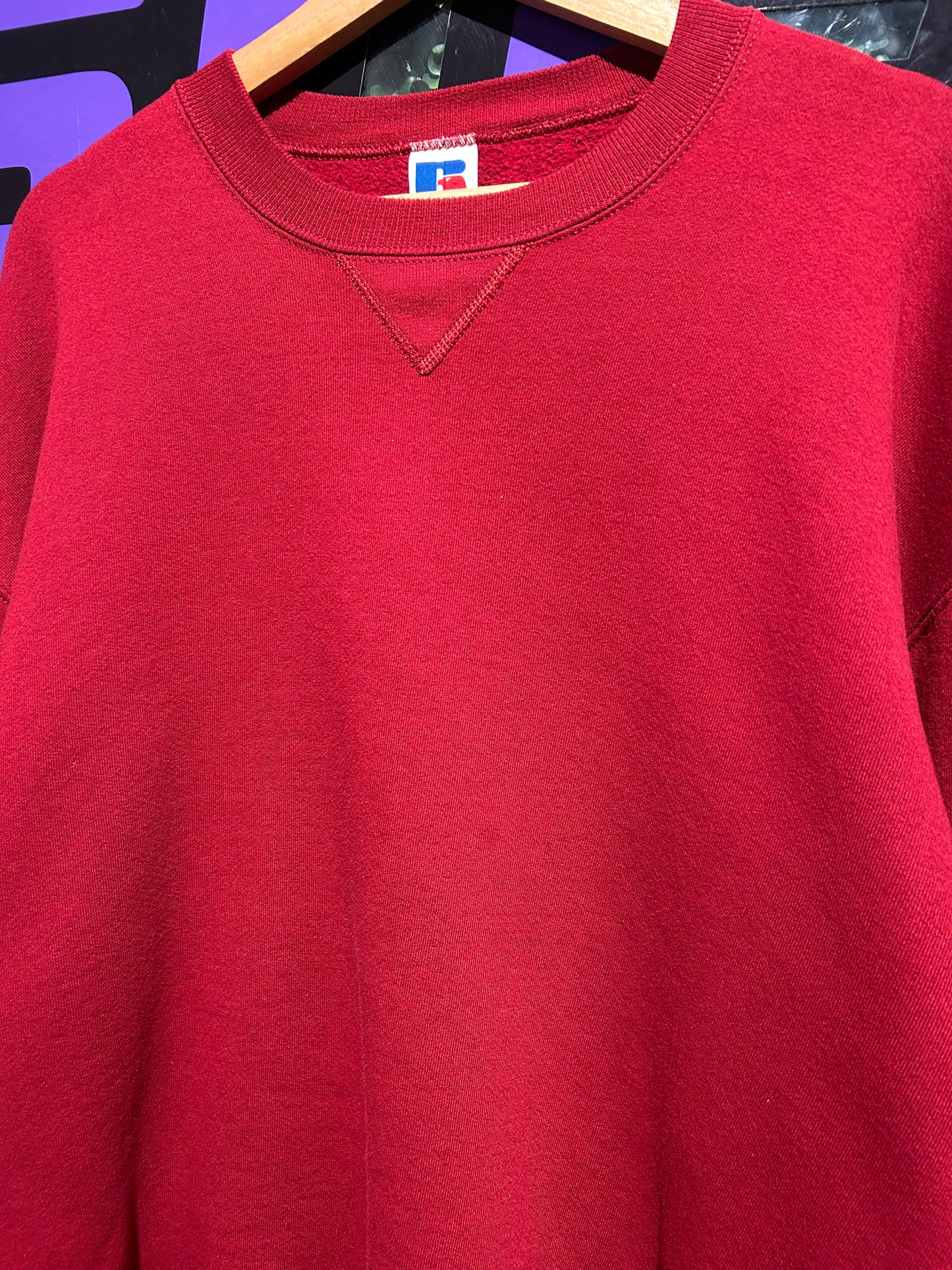 90s Blank Russell Crewneck. Size XL