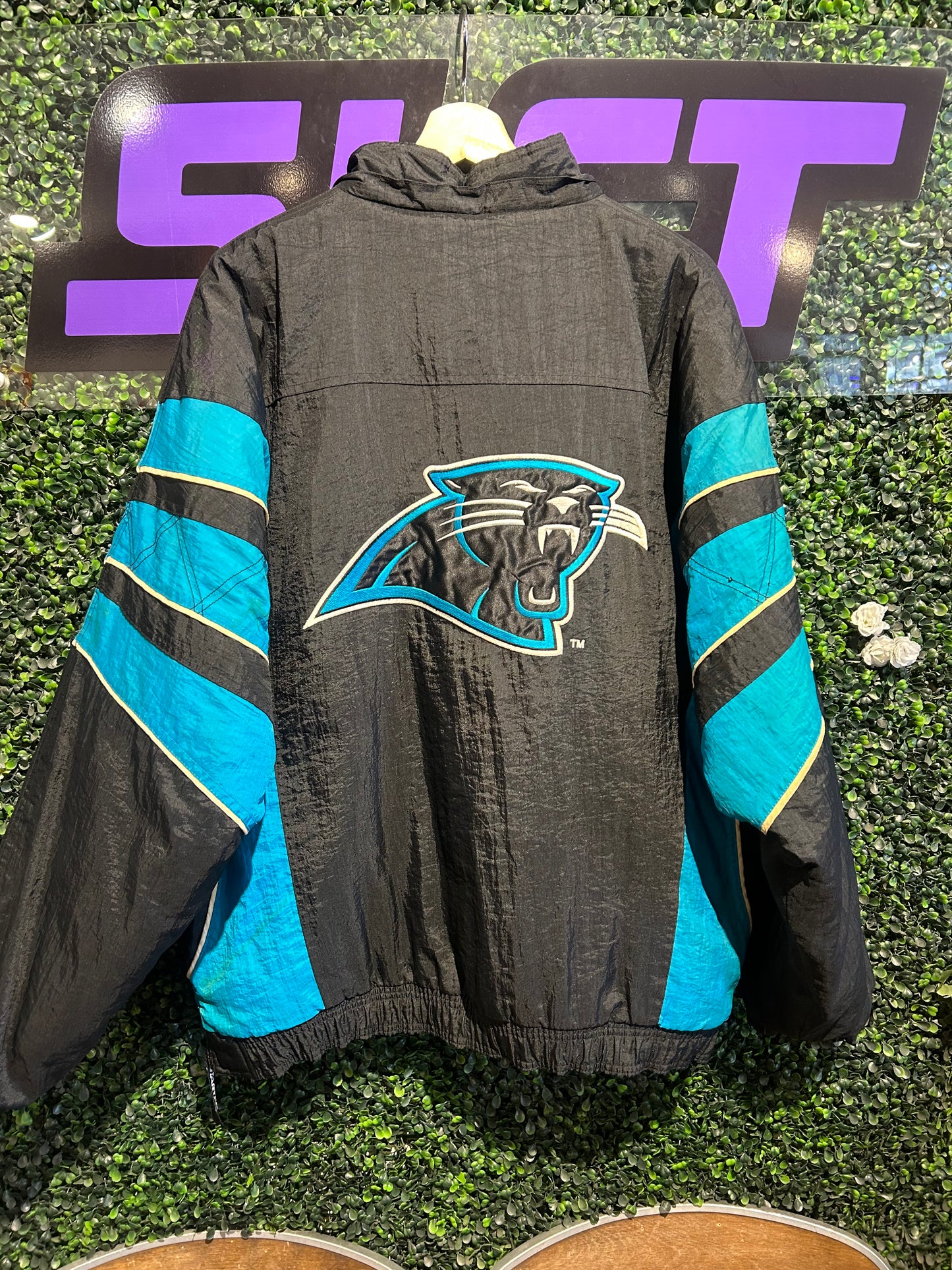 90s Carolina Panthers Starter Puffer Jacket. Size XL