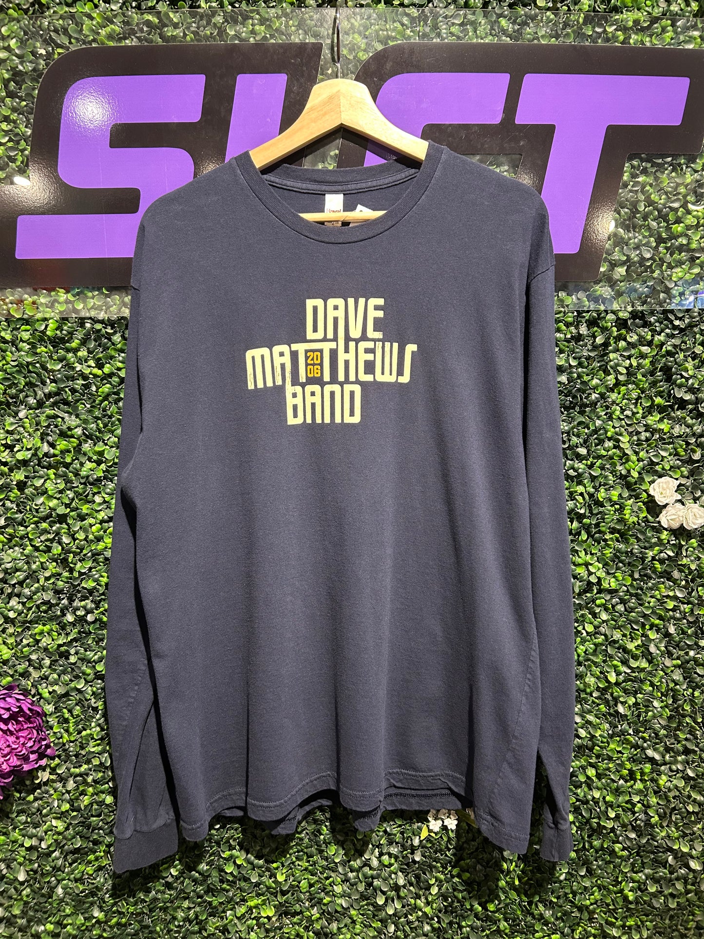 2006 Dave Matthews Band Summer Tour LS Shirt. Size L/XL