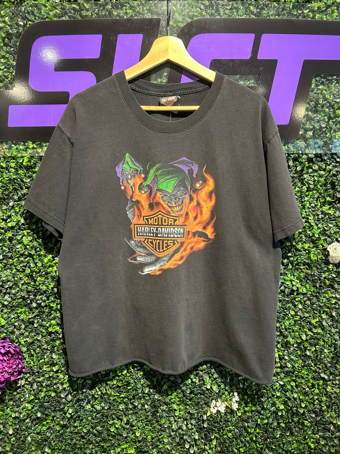 2006 Harley Davidson Jester Flame T-Shirt. Size Large