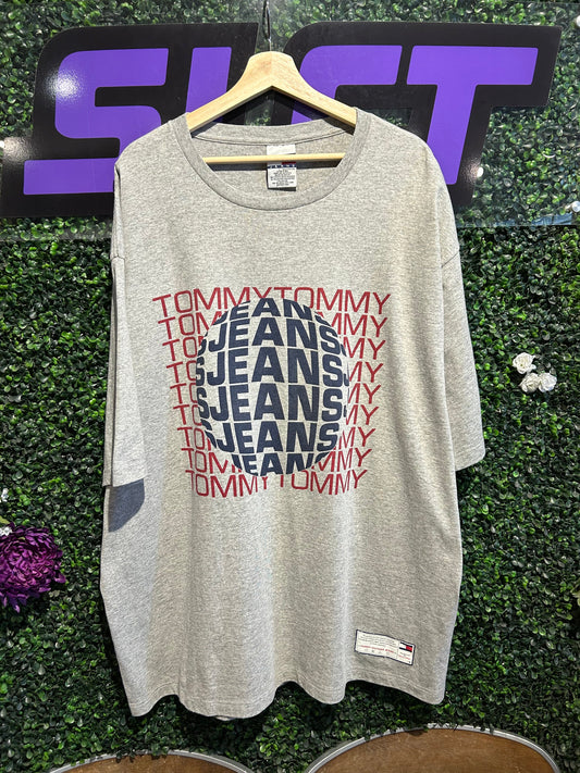 Vintage Tommy Jeans T-Shirt. Size XXL