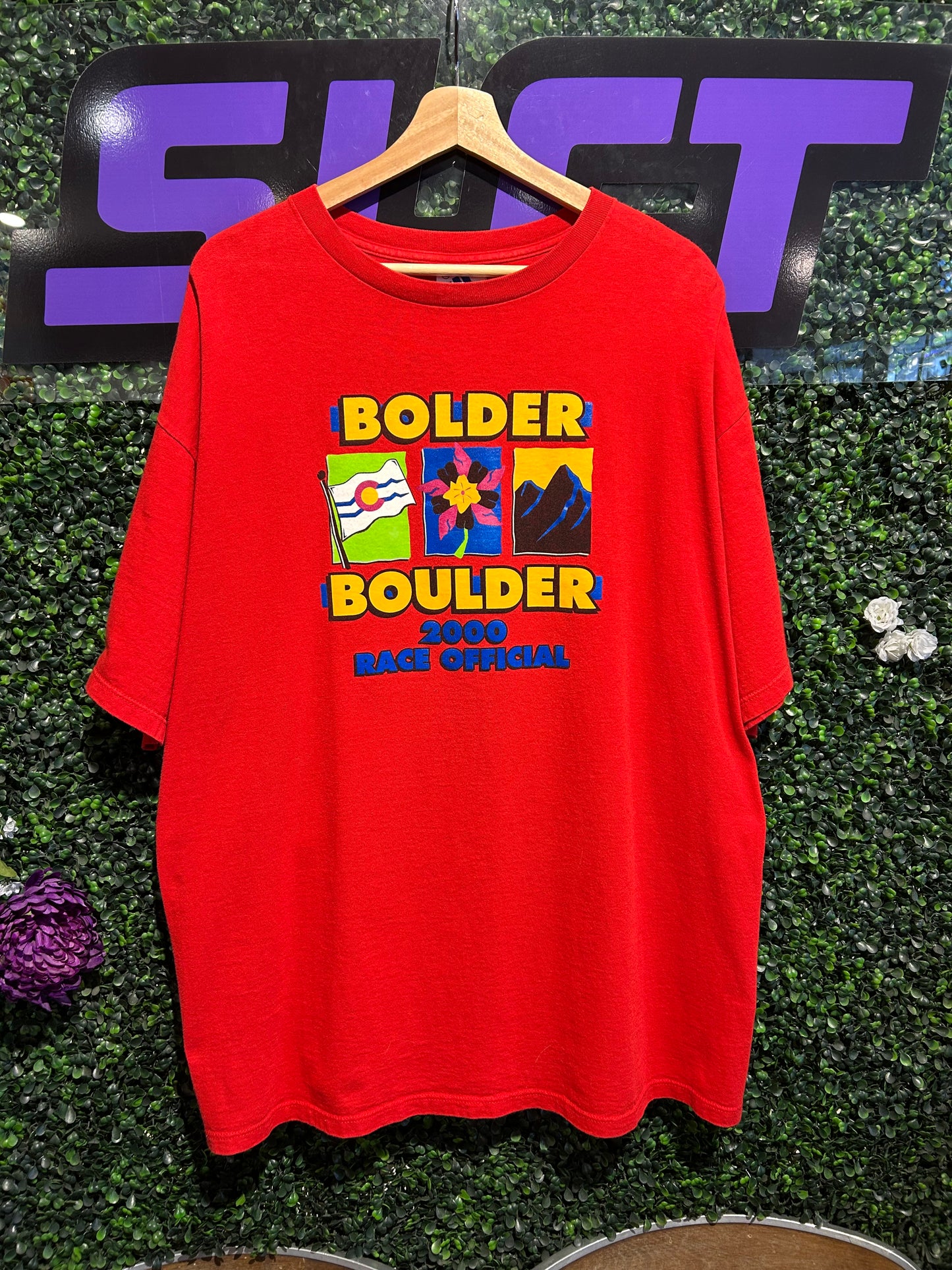 2000 Bolder Boulder Race Official Adidas T-Shirt. Size XL