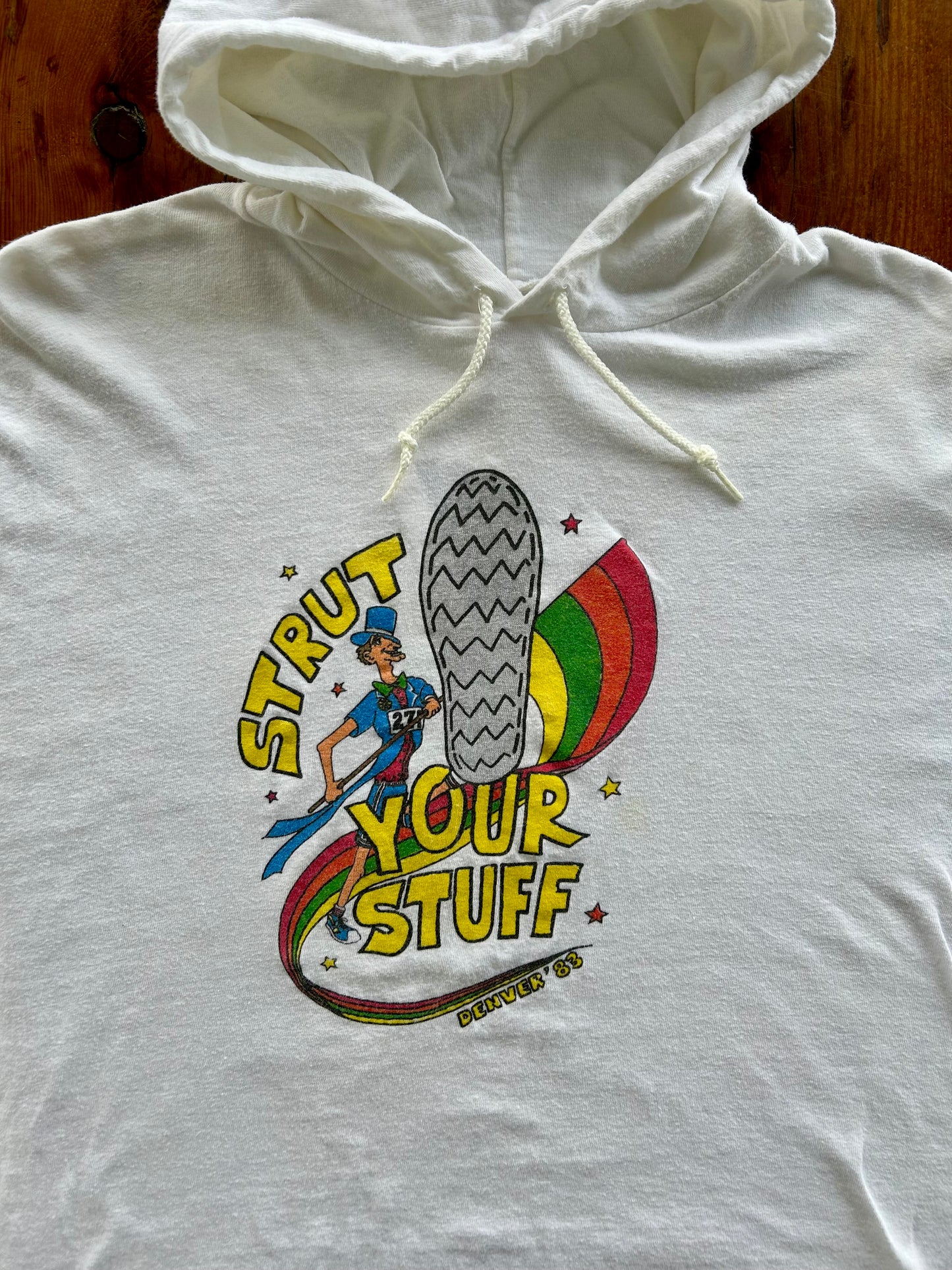 1983 Denver Strut Your Stuff Run Hoodie. Size M/L