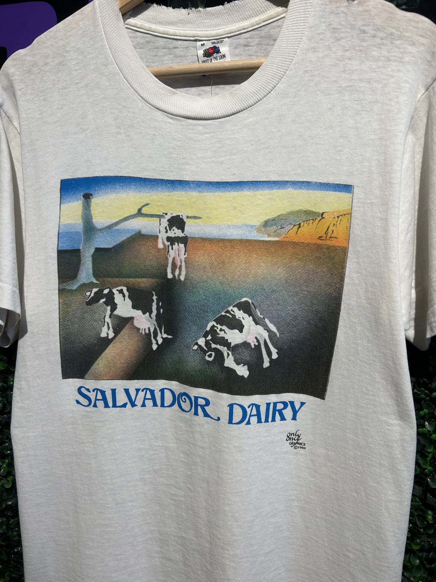 1988 Salvador Dairy Parody Art T-Shirt. Size Medium