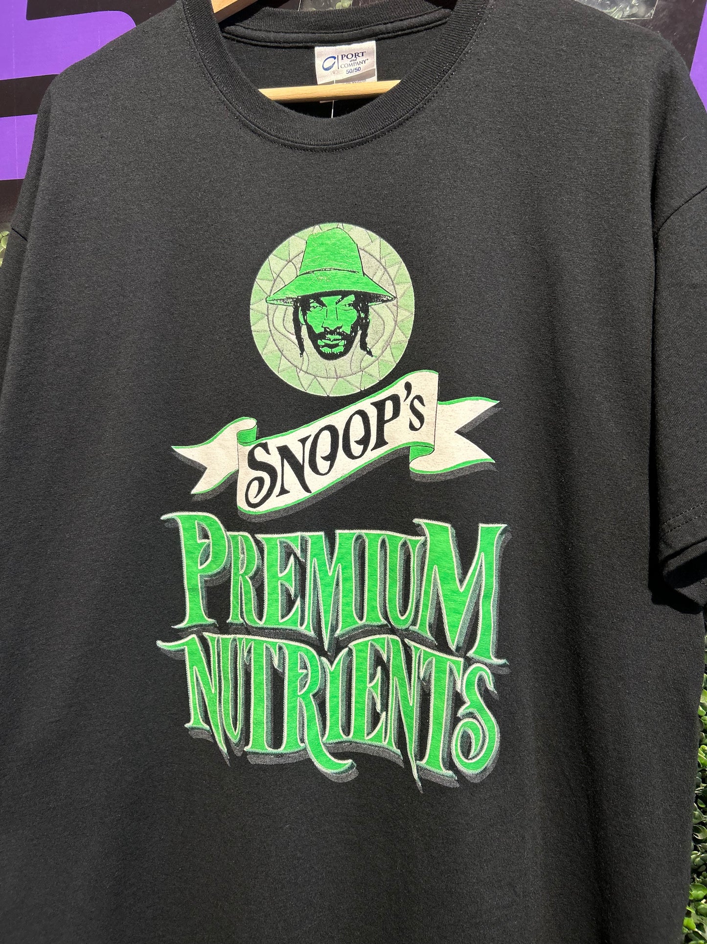 00s Snoop’s Premium Nutrients T-Shirt. Size L/XL