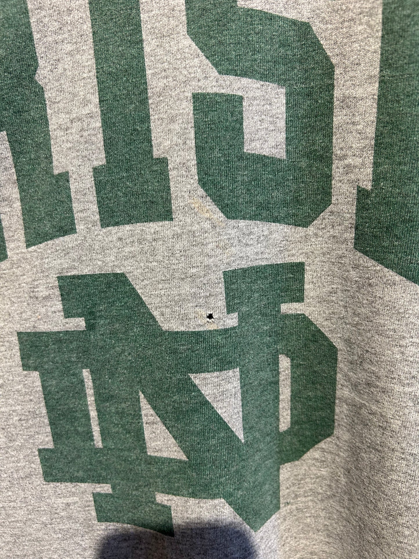 90s Notre Dame Fighting Irish T-Shirt. Size XL