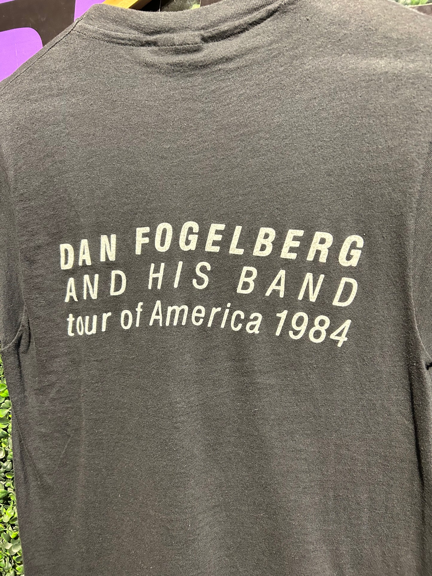 1984 Dan Fogelberg Tour of America T-Shirt. Size S/M