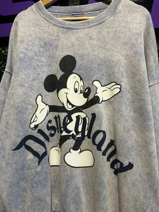 80s/90s Mickey Mouse Disneyland Crewneck. Size XXL