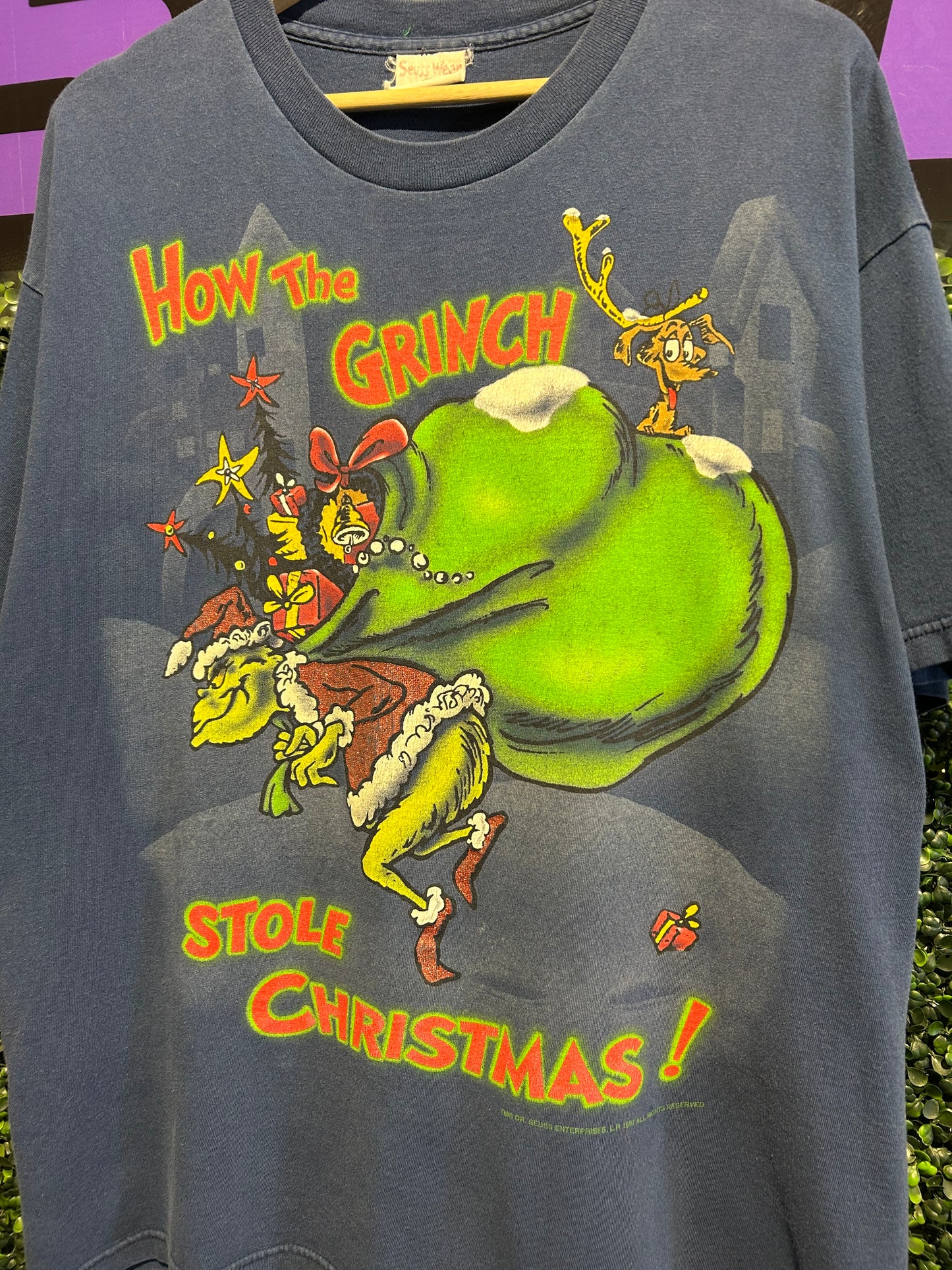 1997 How The Grinch Stole Christmas Movie-Promo T-Shirt. Size XL