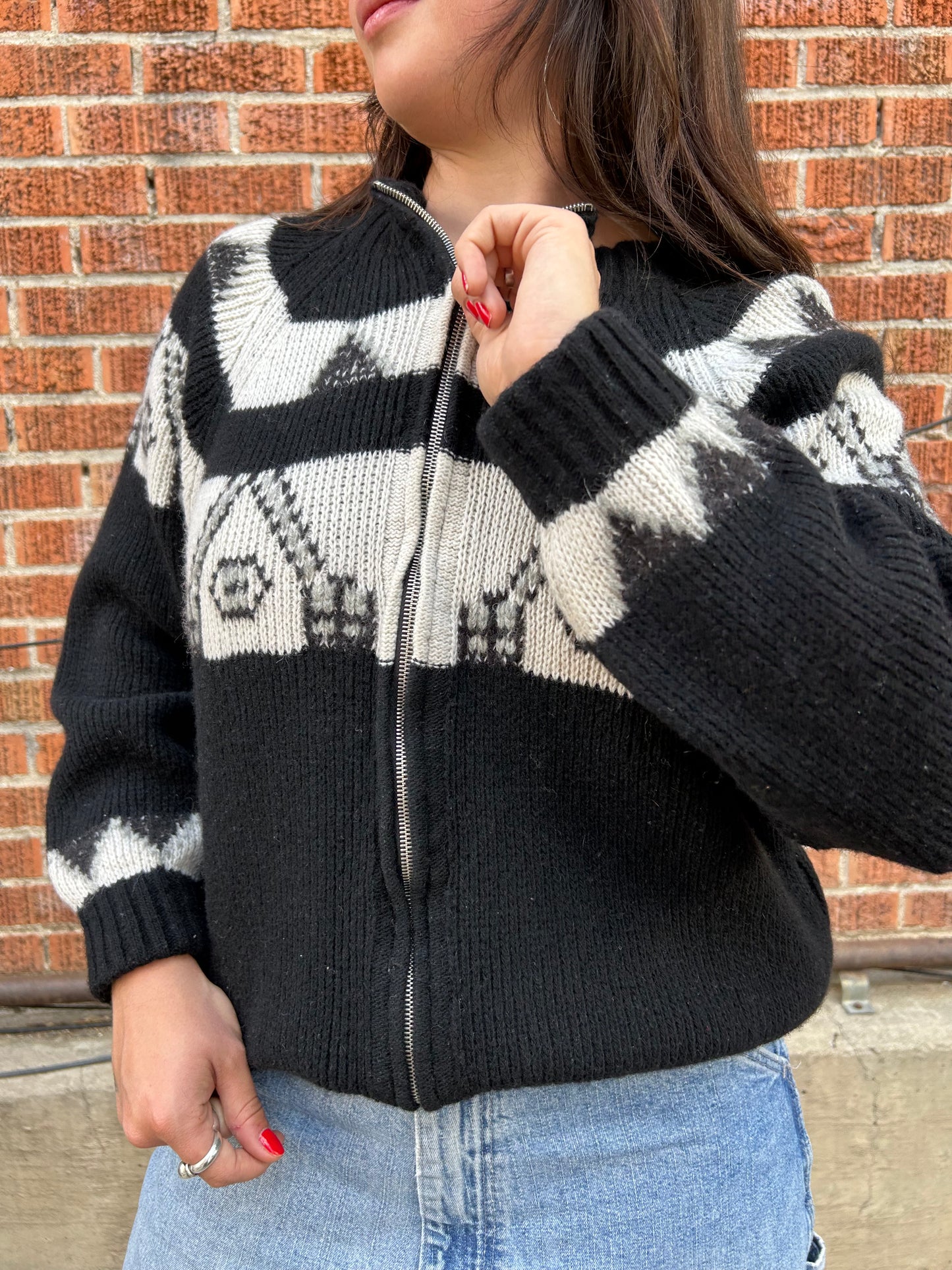 70s Van Heusen Wool Zip-Up Knit Sweater. Size Medium
