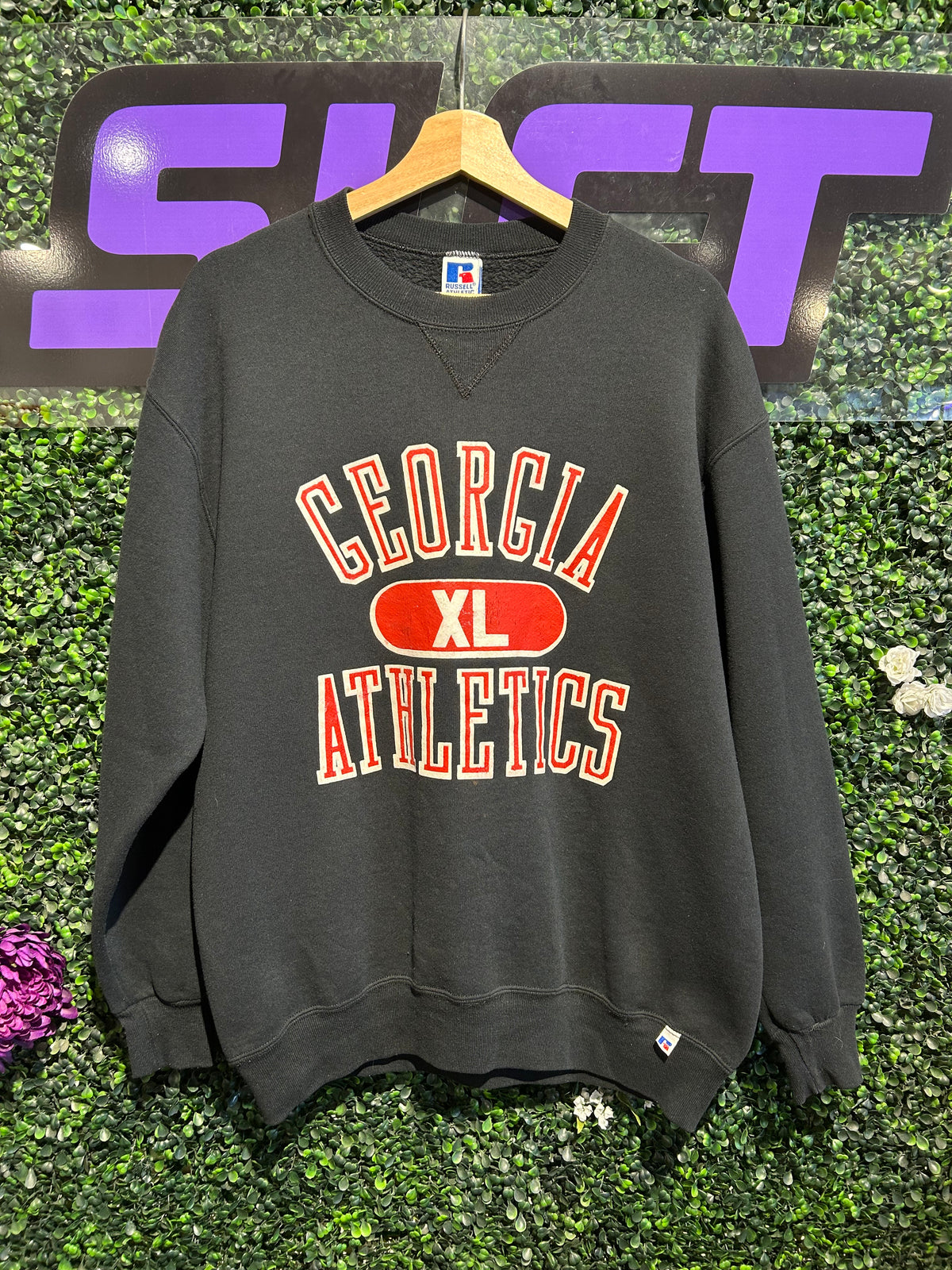 90s Georgia Bulldogs Russell Crewneck. Size L/XL