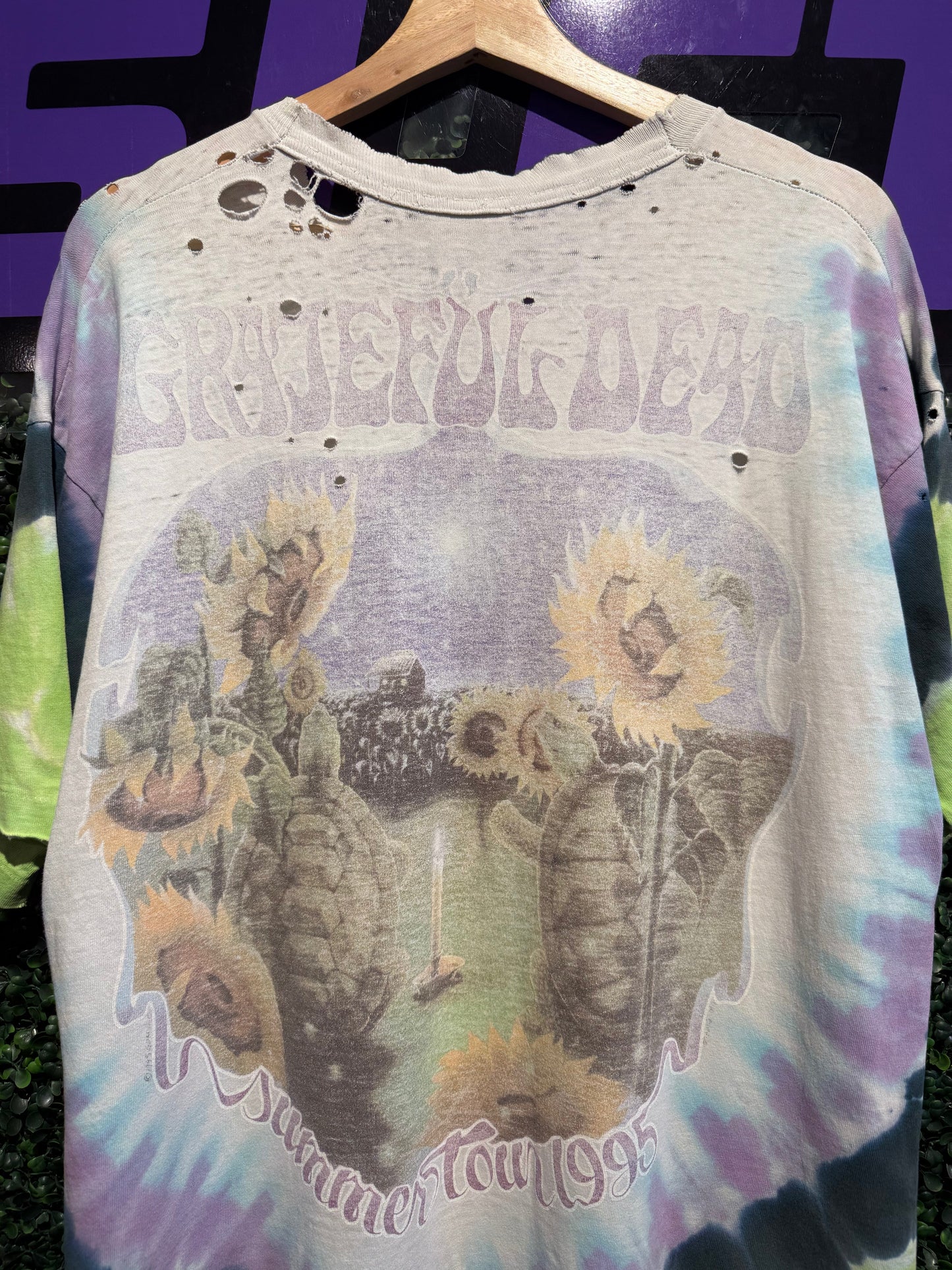 1995 Grateful Dead Summer Tour T-Shirt. Size XL